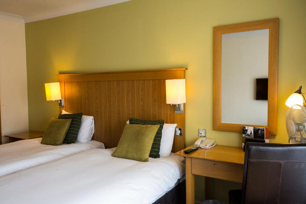 Superior Twin Room